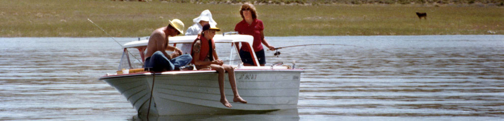 Boating on Flaming Gorge